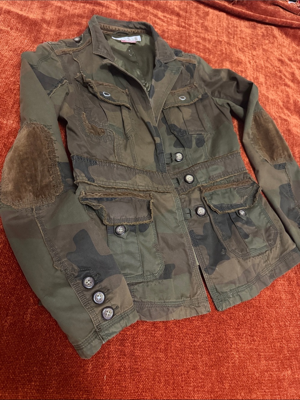 Y2K | Triple Five Soul | Women's Olive Camo Utility Jacket | XS